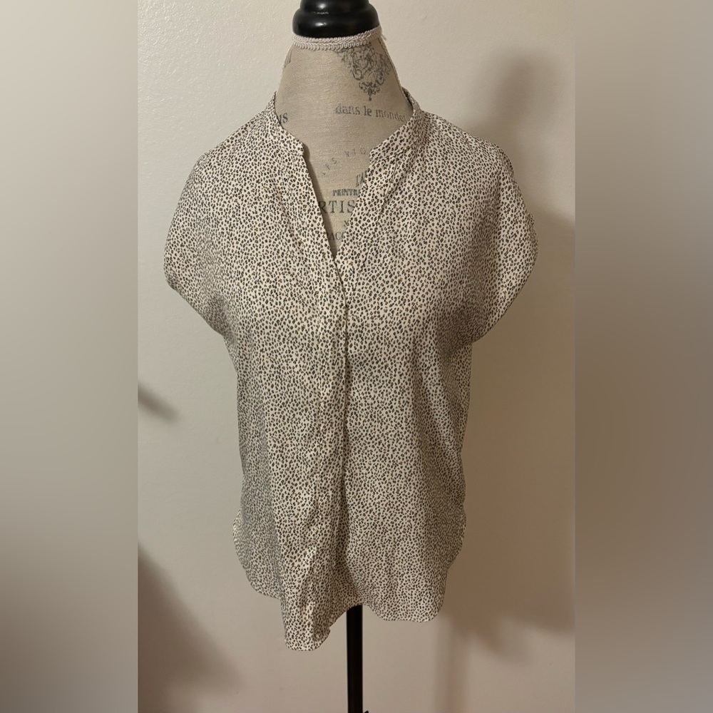 Banana Republic leopard print top